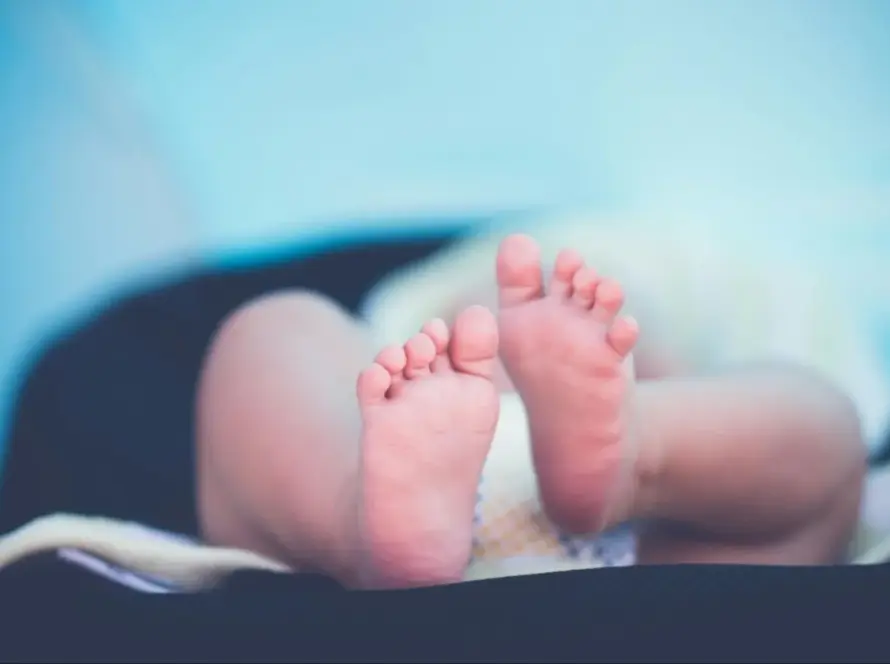 5 Alasan Pampers NB Perekat Cocok untuk Bayi Baru Lahir