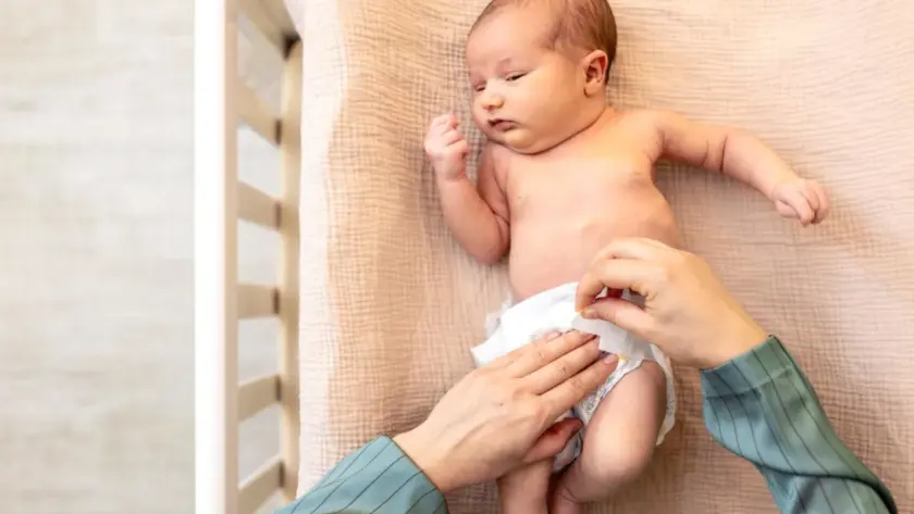Alasan Popok Celana Bikin Tidur Bayi Lebih Nyenyak